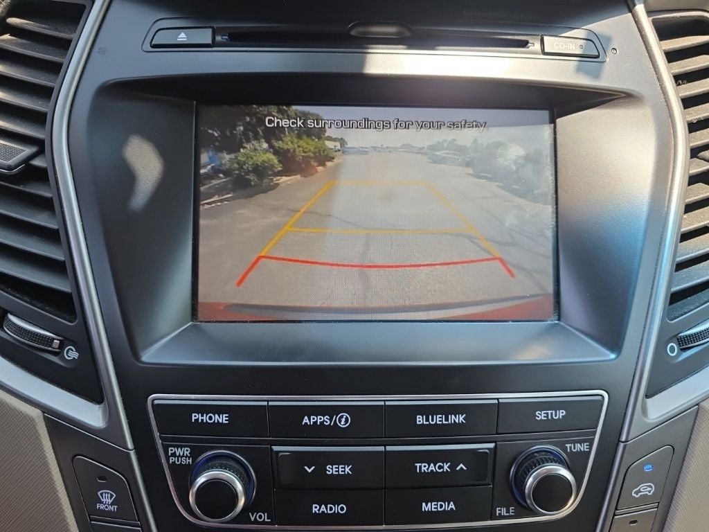 2017 Hyundai Santa Fe SE