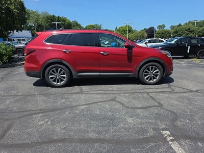 2017 Hyundai Santa Fe SE