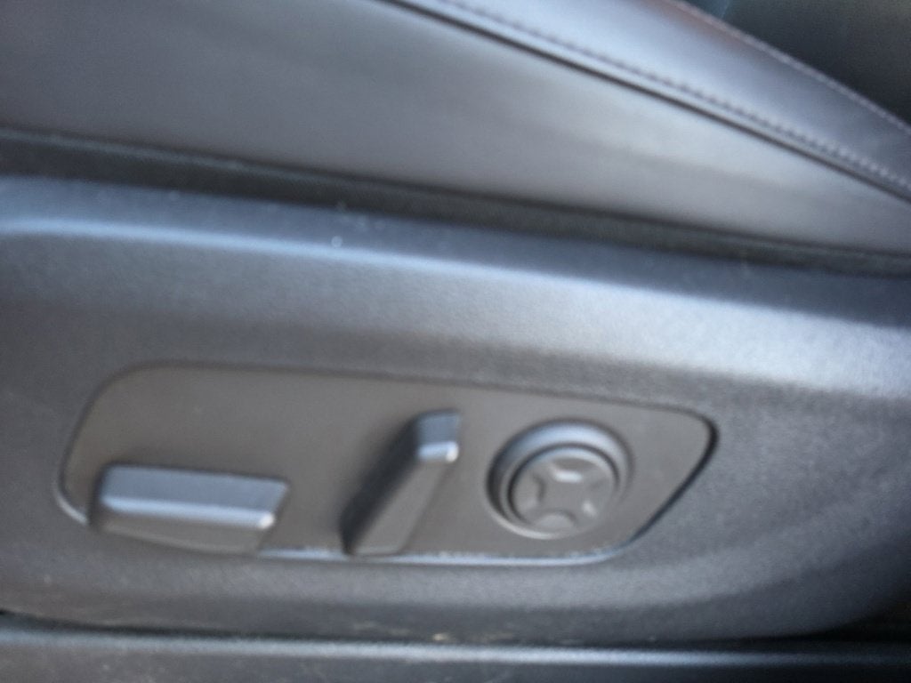 2025 Kia Carnival Hybrid EX