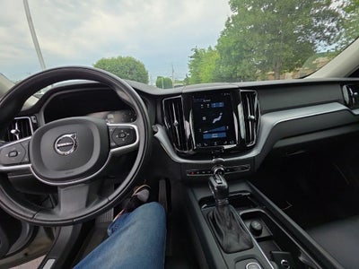 2018 Volvo XC60 T5 Momentum