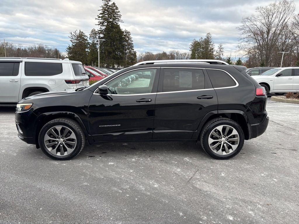 2019 Jeep Cherokee Overland