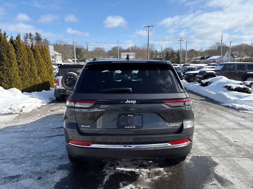 2026 Jeep Grand Cherokee Laredo