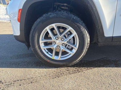 2026 Jeep Grand Cherokee Laredo