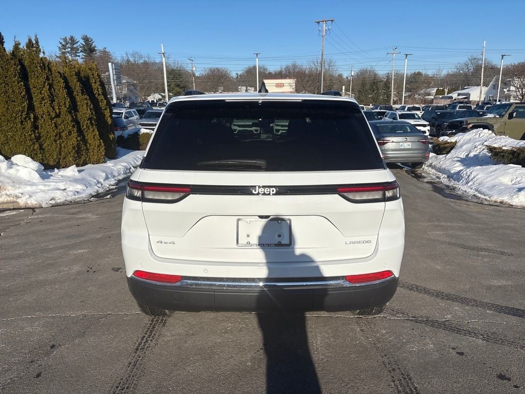 2026 Jeep Grand Cherokee Laredo