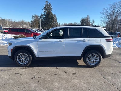 2026 Jeep Grand Cherokee Laredo