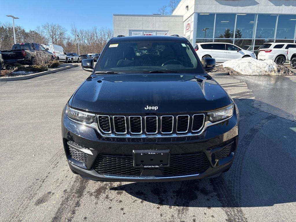 2026 Jeep Grand Cherokee Laredo