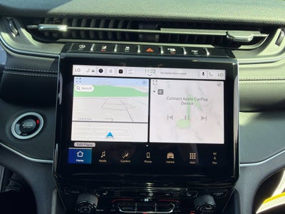 2027 Jeep Grand Cherokee Laredo X