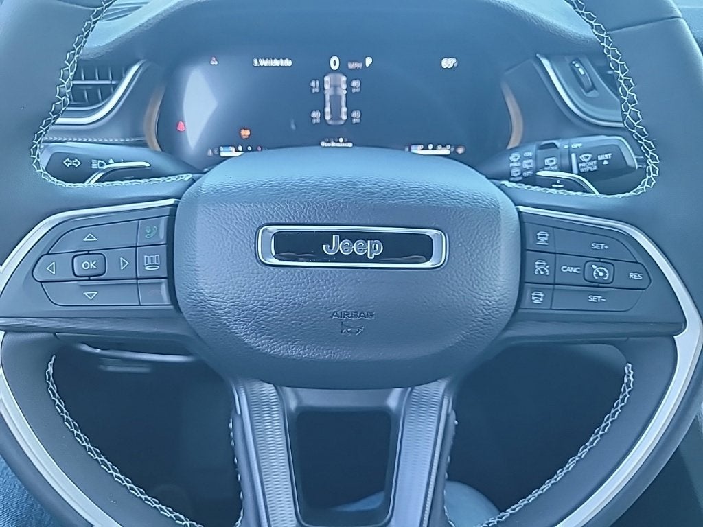 2027 Jeep Grand Cherokee Laredo X