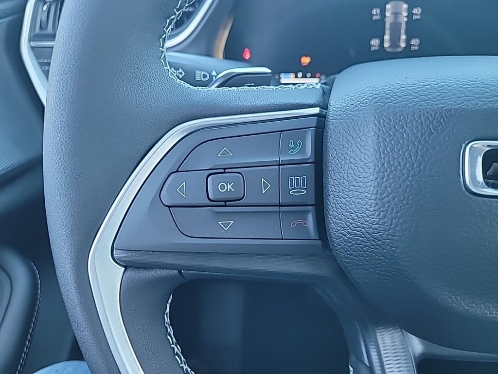 2027 Jeep Grand Cherokee Laredo X