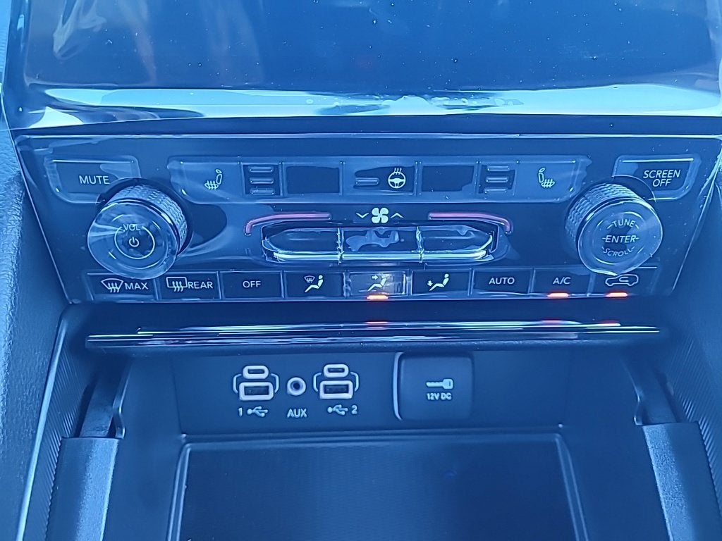 2027 Jeep Grand Cherokee Laredo X