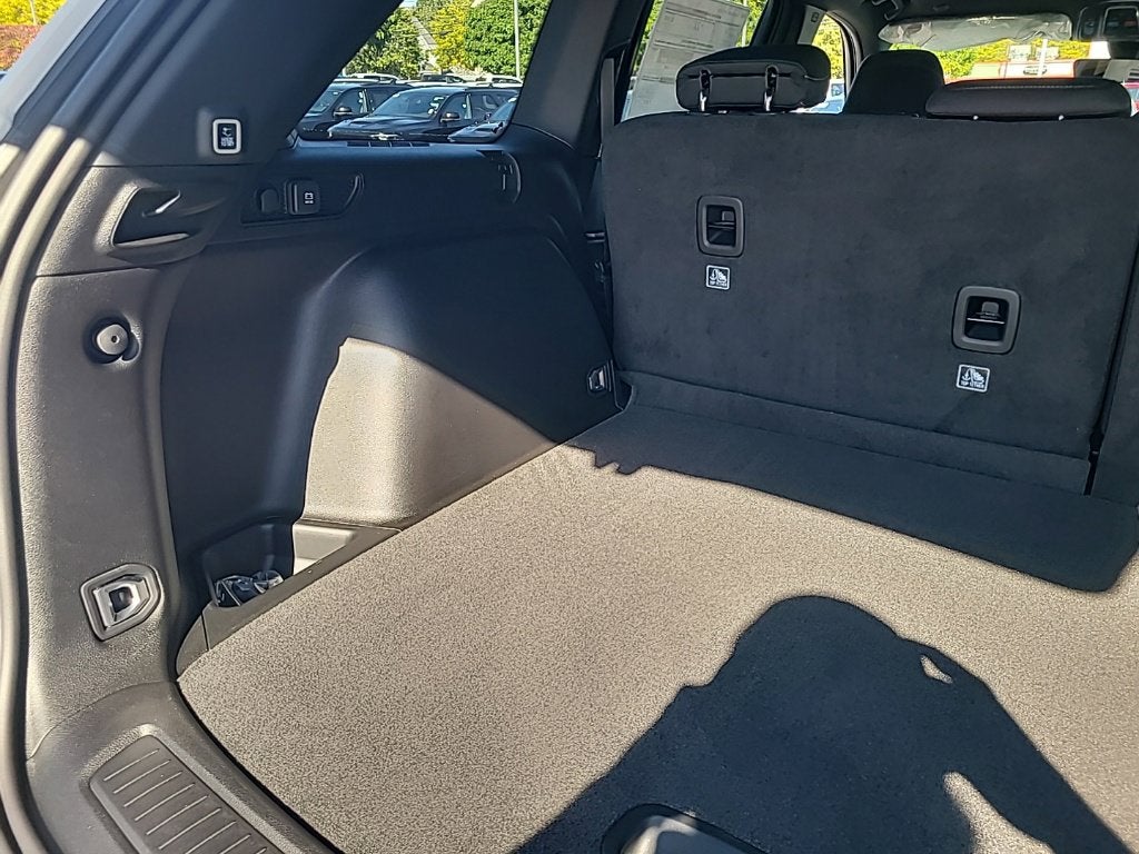 2027 Jeep Grand Cherokee Laredo X