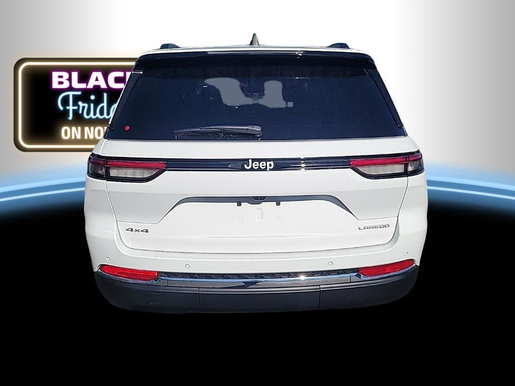 2027 Jeep Grand Cherokee Laredo X