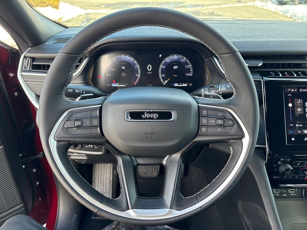 2026 Jeep Grand Cherokee Laredo