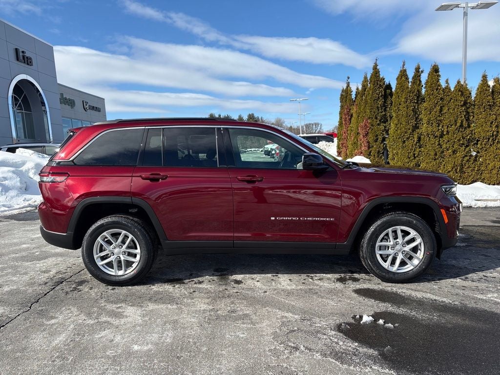 2026 Jeep Grand Cherokee Laredo