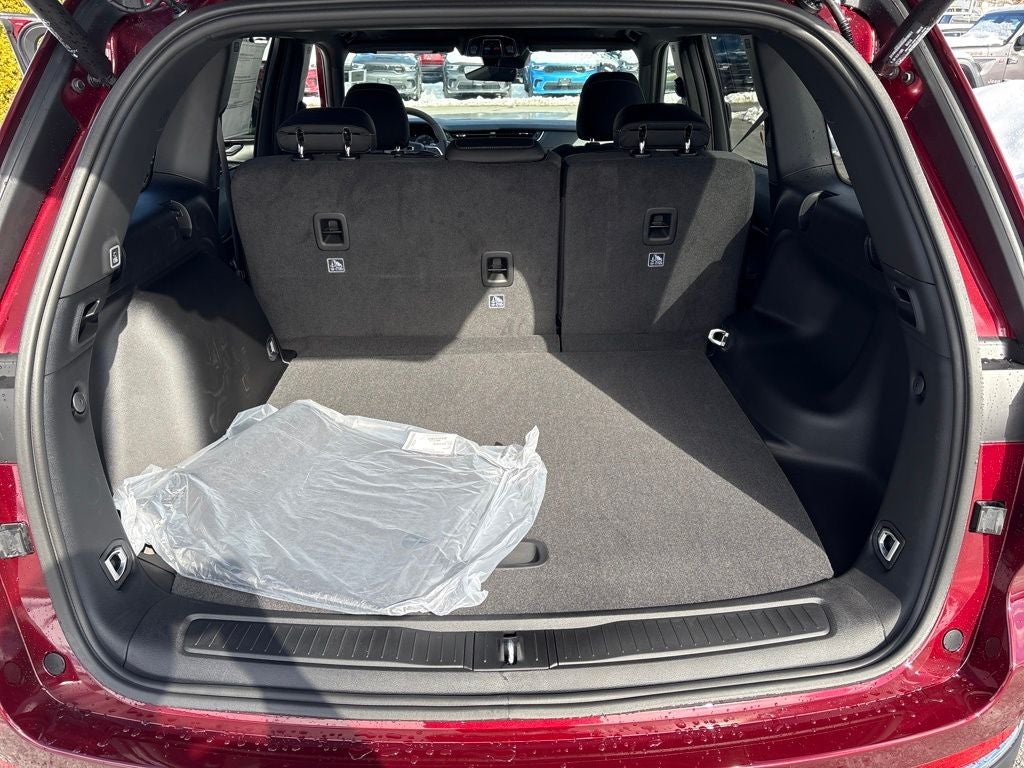 2026 Jeep Grand Cherokee Laredo