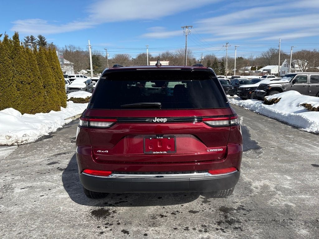 2026 Jeep Grand Cherokee Laredo