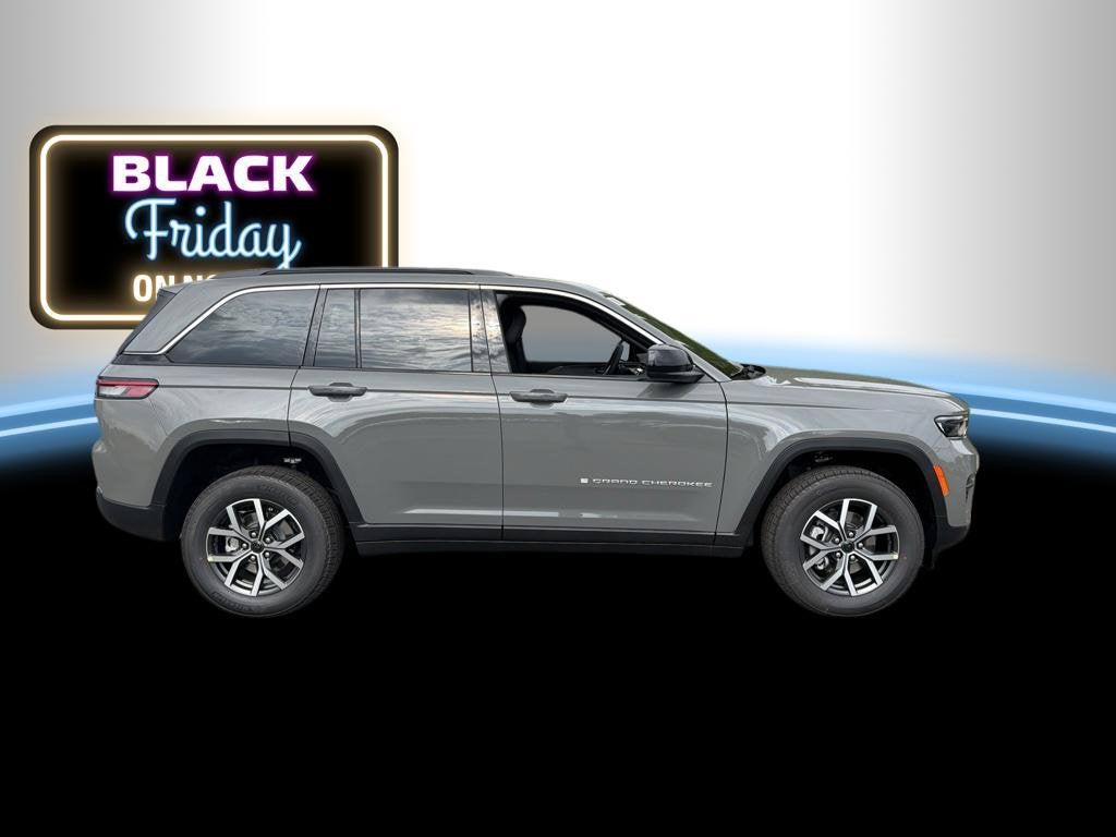2027 Jeep Grand Cherokee Laredo X