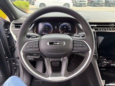 2027 Jeep Grand Cherokee Laredo X