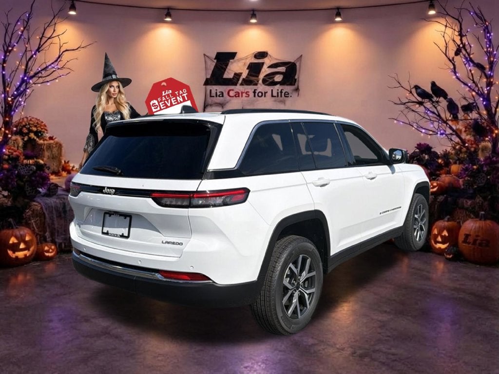 2027 Jeep Grand Cherokee Laredo X