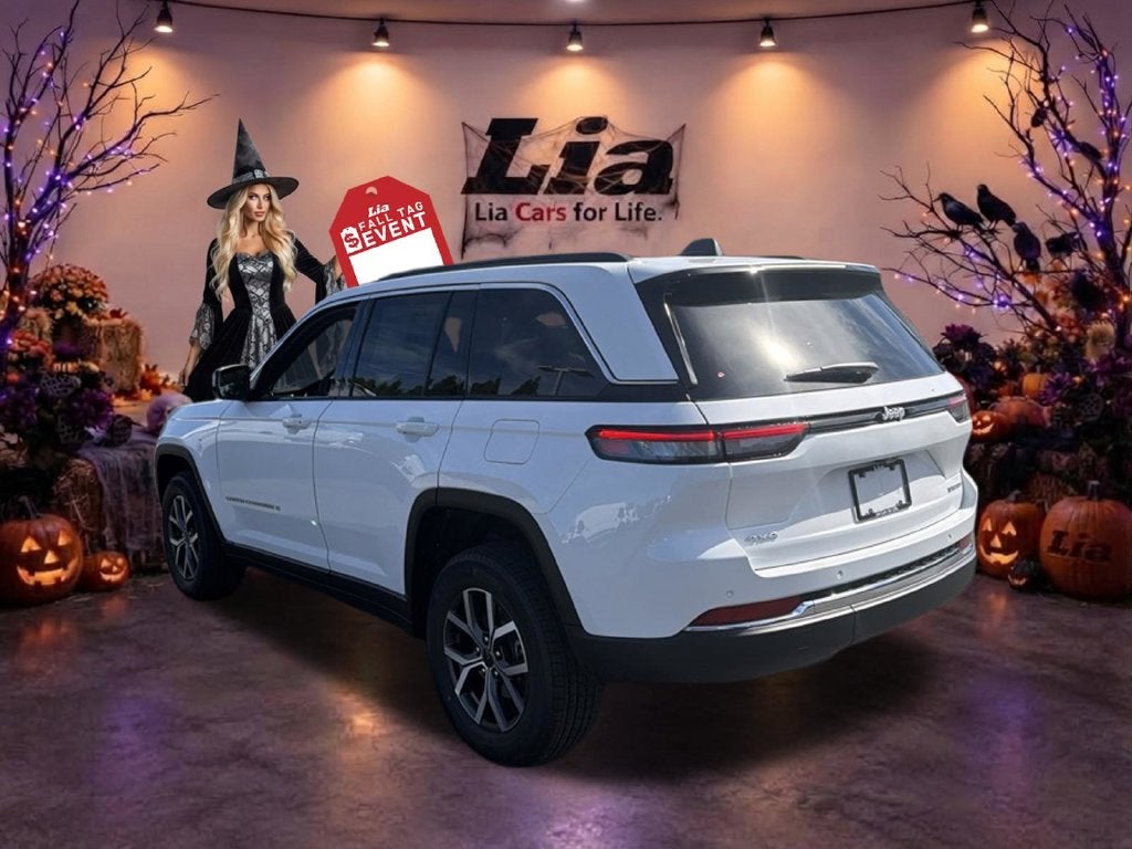 2027 Jeep Grand Cherokee Laredo X