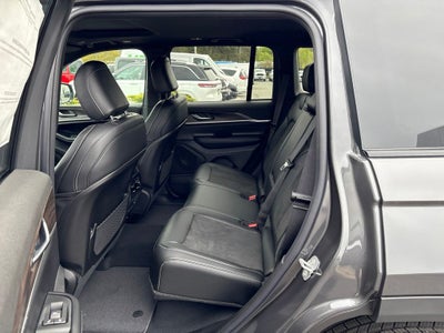 2026 Jeep Grand Cherokee Altitude