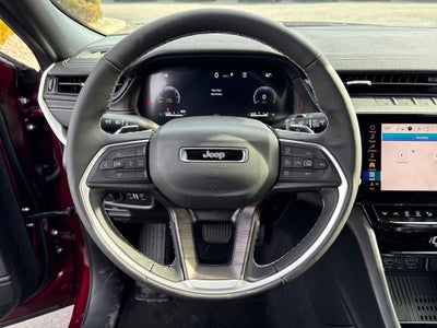 2026 Jeep Grand Cherokee Laredo