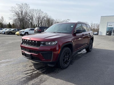 2026 Jeep Grand Cherokee Laredo