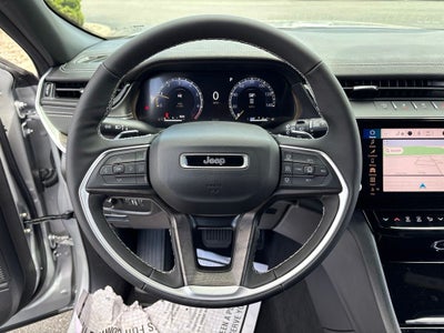 2026 Jeep Grand Cherokee Laredo Altitude