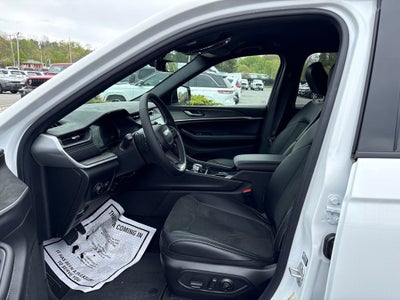 2026 Jeep Grand Cherokee Altitude