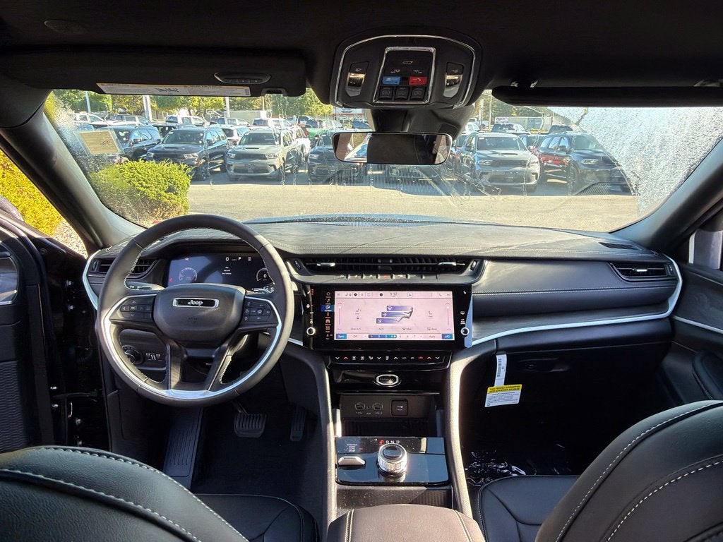 2027 Jeep Grand Cherokee Limited