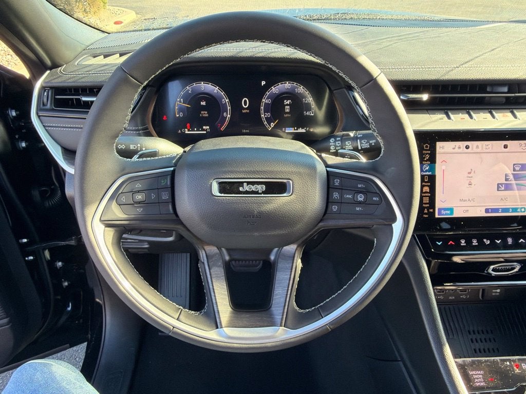 2027 Jeep Grand Cherokee Limited