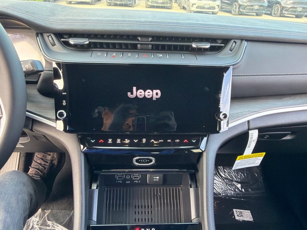 2027 Jeep Grand Cherokee Limited