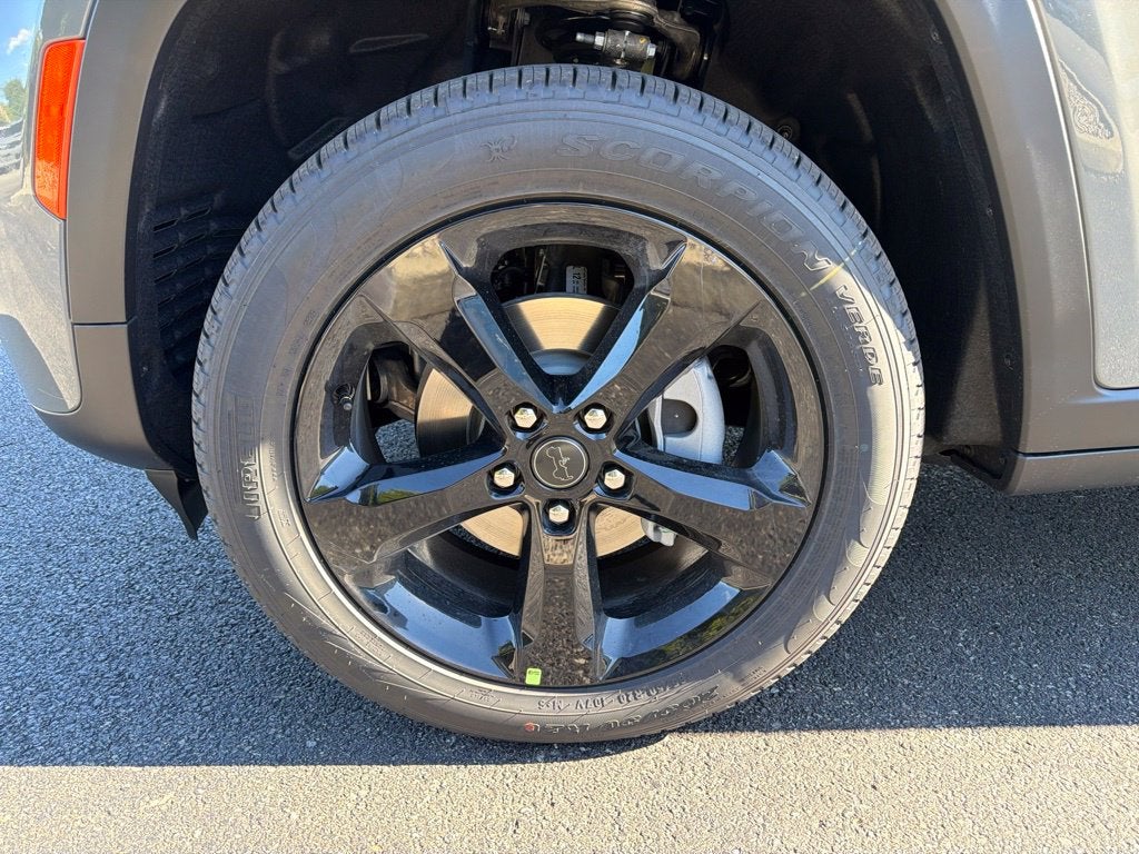 2027 Jeep Grand Cherokee Limited