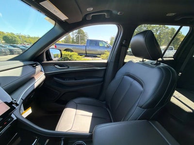 2027 Jeep Grand Cherokee Limited