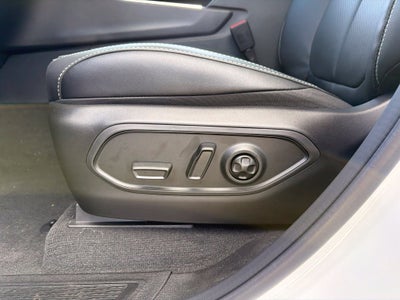 2027 Jeep Grand Cherokee Limited Reserve