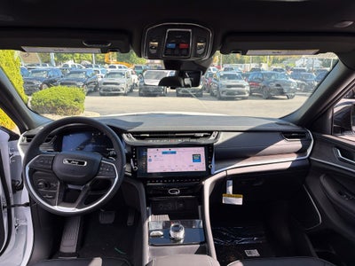 2027 Jeep Grand Cherokee Limited Reserve