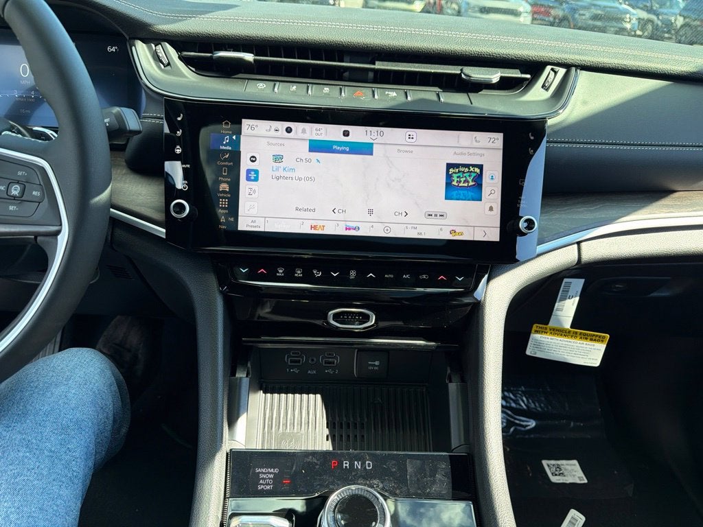2027 Jeep Grand Cherokee Limited Reserve