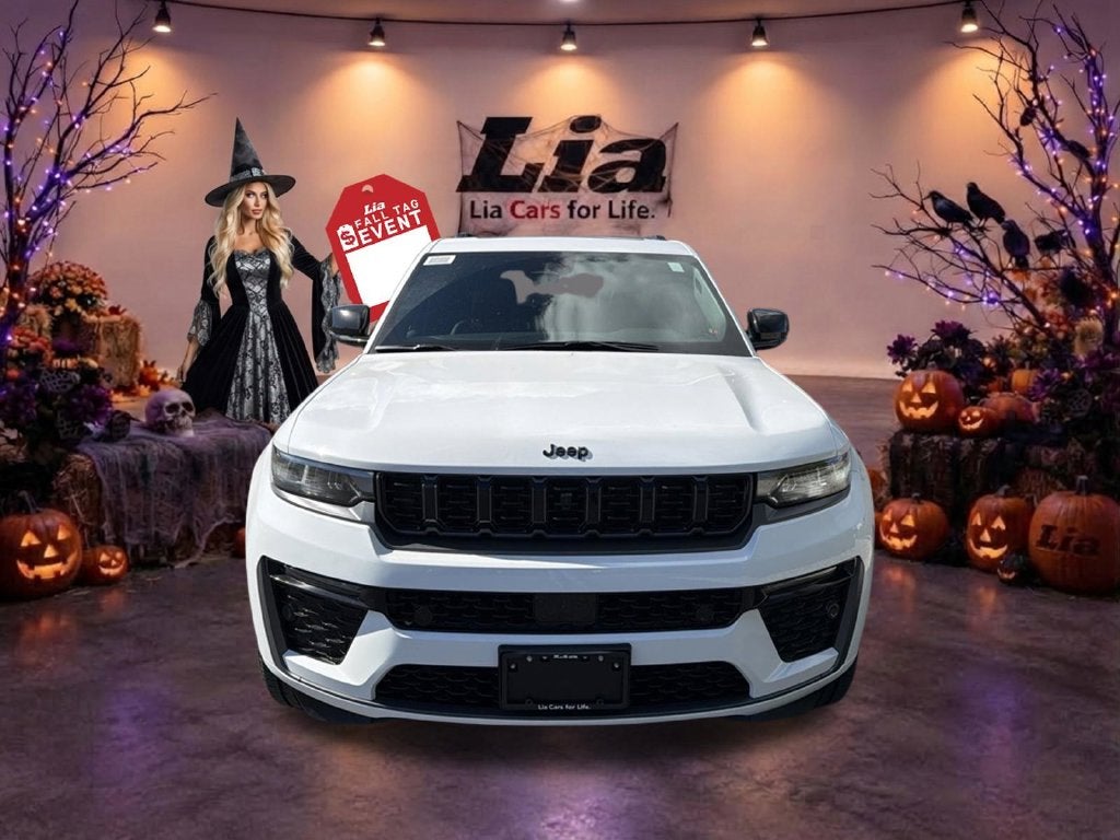 2027 Jeep Grand Cherokee Limited Reserve