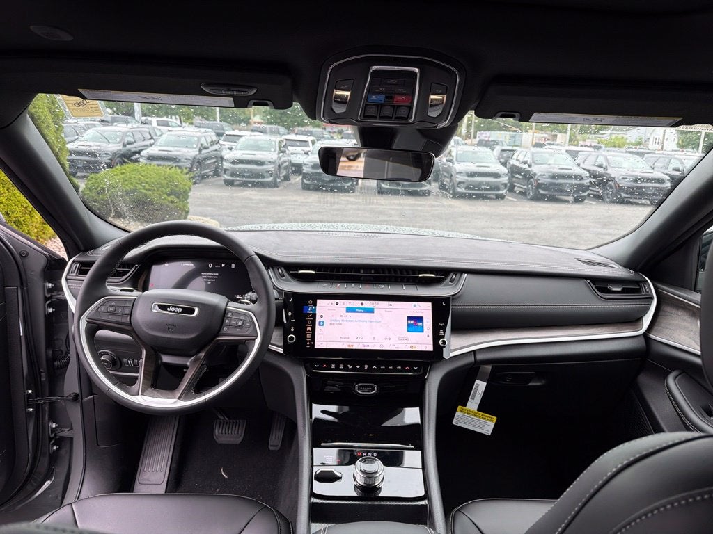 2027 Jeep Grand Cherokee Limited