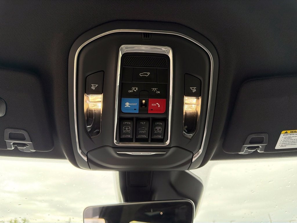 2027 Jeep Grand Cherokee Limited