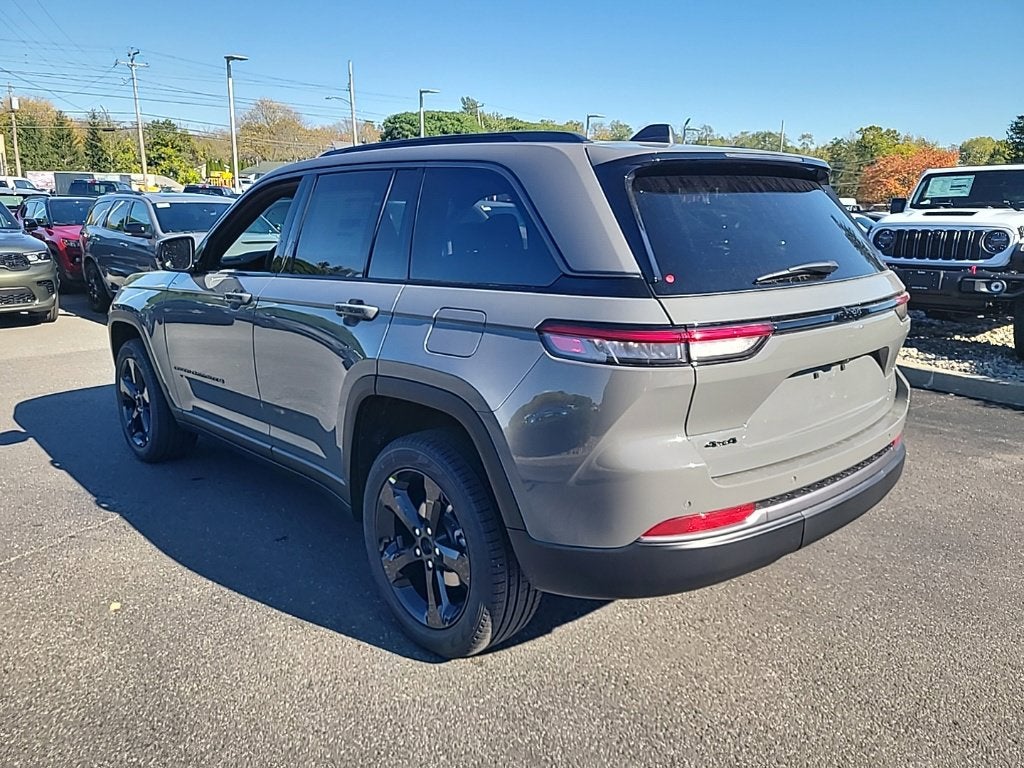 2027 Jeep Grand Cherokee Limited