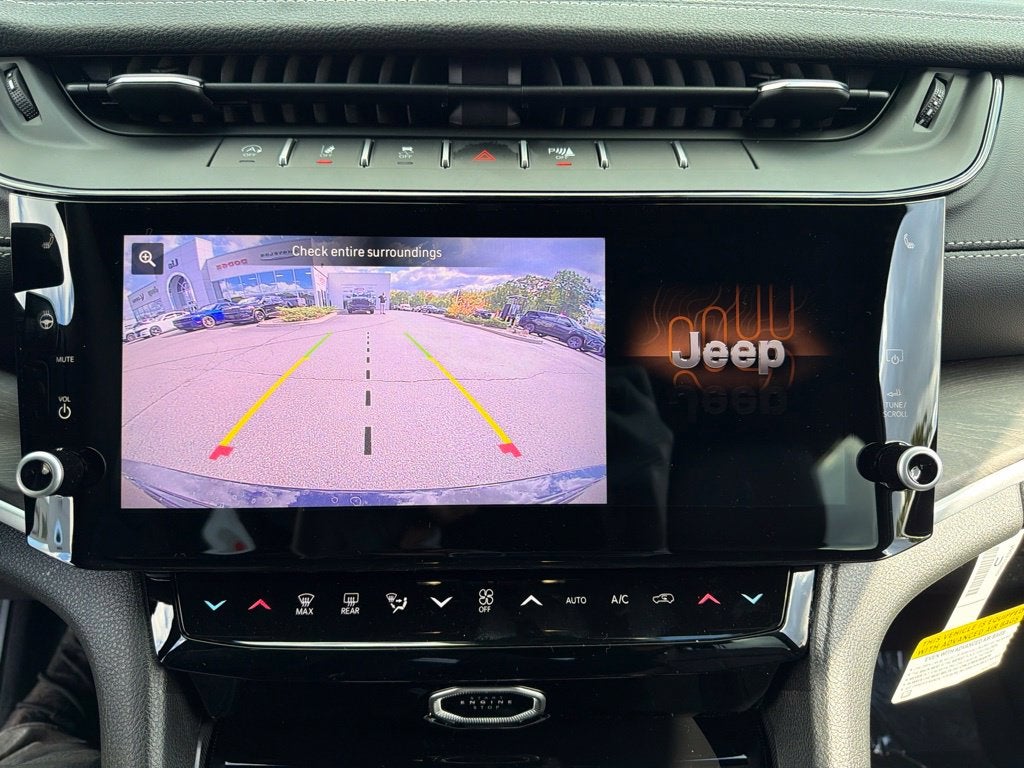 2027 Jeep Grand Cherokee Limited