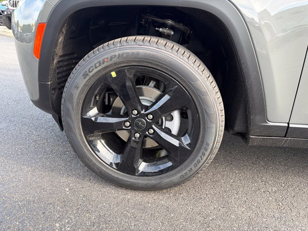 2027 Jeep Grand Cherokee Limited