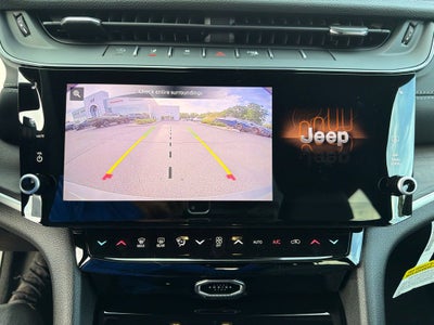 2027 Jeep Grand Cherokee Limited