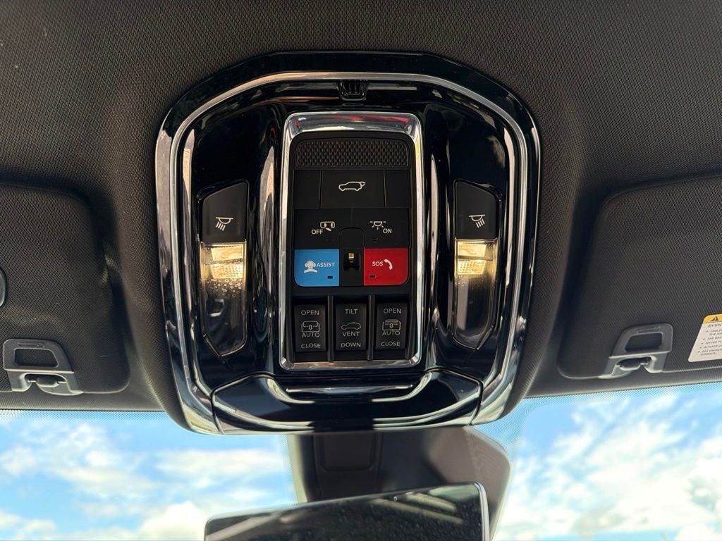 2023 Jeep Grand Cherokee Overland