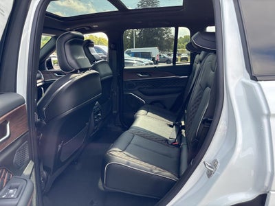 2025 Jeep Grand Cherokee Summit