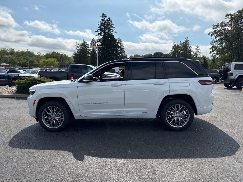 2025 Jeep Grand Cherokee Summit