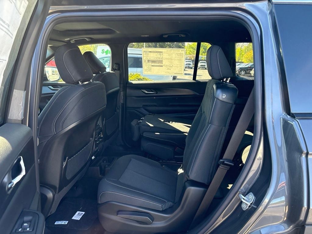 2026 Jeep Grand Cherokee L Laredo