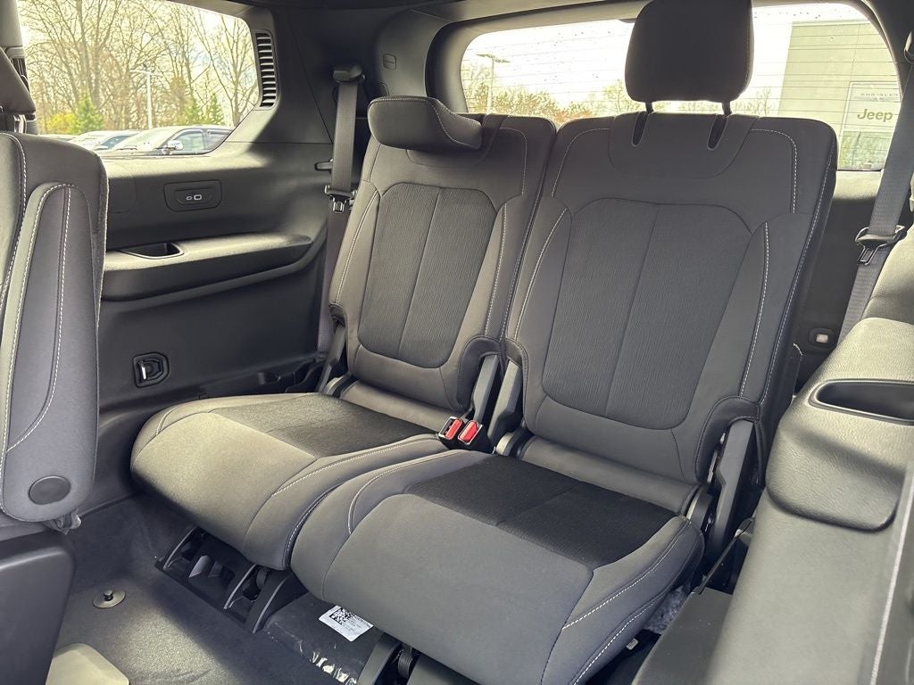 2026 Jeep Grand Cherokee L Laredo