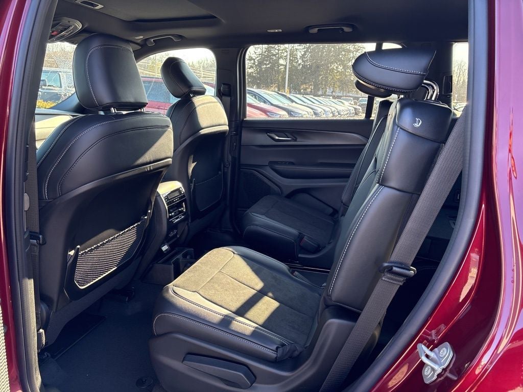 2025 Jeep Grand Cherokee L Altitude X